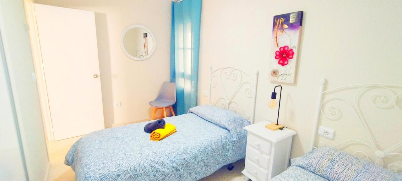 Apartamento Tres Carabelas Ii, Ac, Wifi, Parking サンルーカル・デ・バラメダ エクステリア 写真
